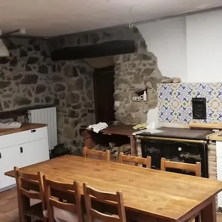 Casa de Férias Casa 21 En La Naturaleza A 45 Minutos De Donosti Y Bilbao