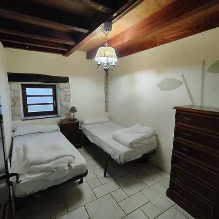 Casa de Férias Casa 21 En La Naturaleza A 45 Minutos De Donosti Y Bilbao *